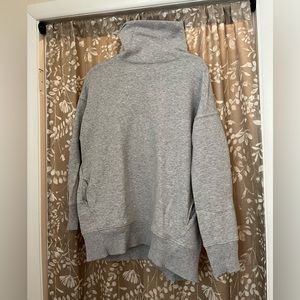 Aerie turtleneck sweatshirt